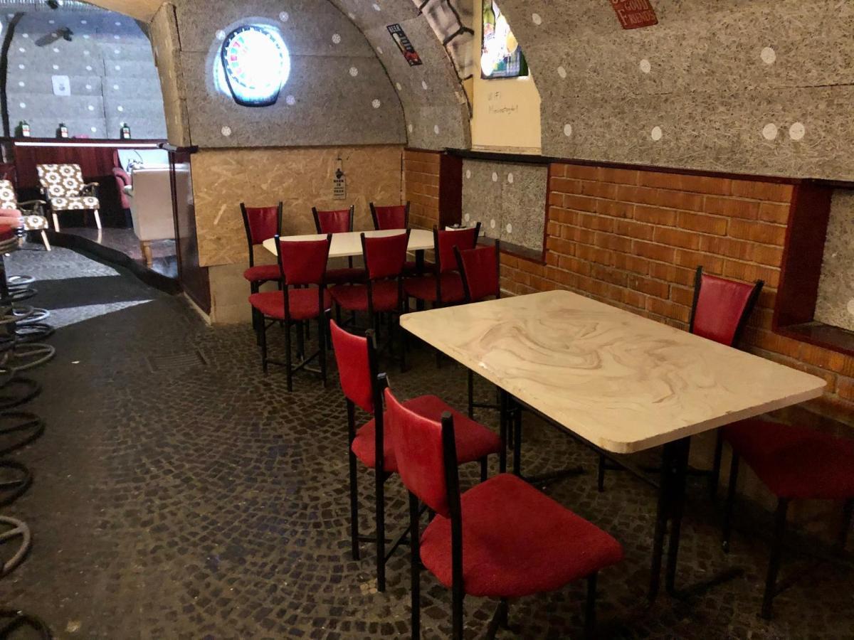Whole Basement Former Pub 5 For Stag Do Budapesta Exterior foto