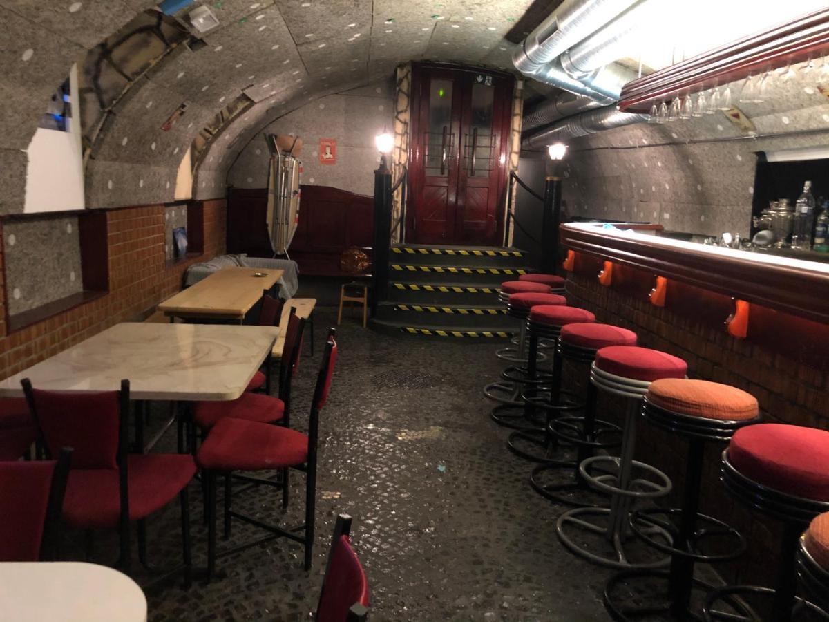 Whole Basement Former Pub 5 For Stag Do Budapesta Exterior foto